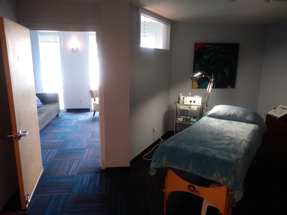 ESTHETICS & ELECTROLYSIS ON 39TH Updated June 2024 1001 W 39th St