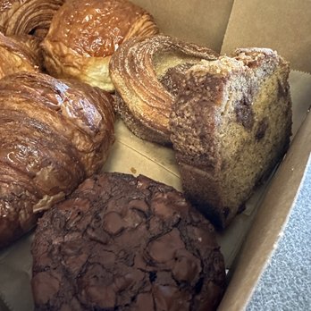 Moonbelly Bakery - Bakeries Near Me - Sacramento, California Moonbelly Bakery - Bakeries Near Me - Sacramento, California