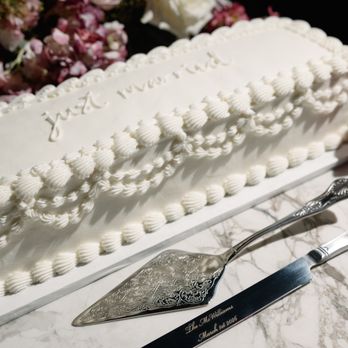 Fancy Eats & Sweets - Almond Wedding Cake - Bakeries Near Me Fancy Eats & Sweets - Almond Wedding Cake - Bakeries Near Me