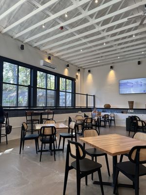 Three Fins Coffee Roasters by null