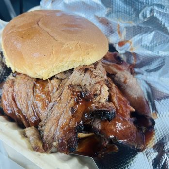 Rodney's Ribs - Brisket Sandwich. Tender, juicy, smoky. delicious! - Food Trucks Near Me - Pasadena, California