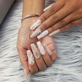 Topline Nails & Lashes Microblading - Nails by Kathy - Nail Salons Near Me - Long Beach, California