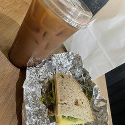 The Bee Sting and plant based brekkie