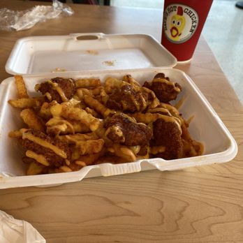 Dave's Hot Chicken - Small Top Loaded Fries - Chicken Shop Near Me - Greensboro, North Carolina