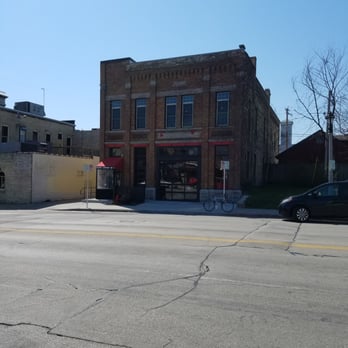 Engine Company No. 3 - Venues & Event Spaces Near Me - Milwaukee, Wisconsin Engine Company No. 3 - Venues & Event Spaces Near Me - Milwaukee, Wisconsin