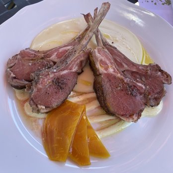Le Cuvier Winery - Lamb lunch - Wineries Near Me - Paso Robles, California Le Cuvier Winery - Lamb lunch - Wineries Near Me - Paso Robles, California