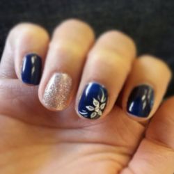 L & L Nail Salon