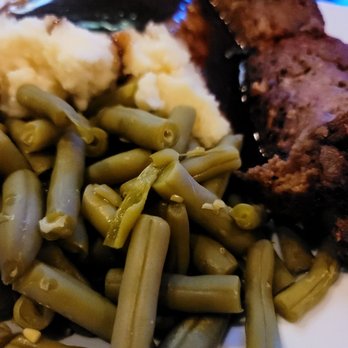 Sassy's Bar and Grille - Meatloaf Dinner - Bars Near Me - Twinsburg, Ohio
