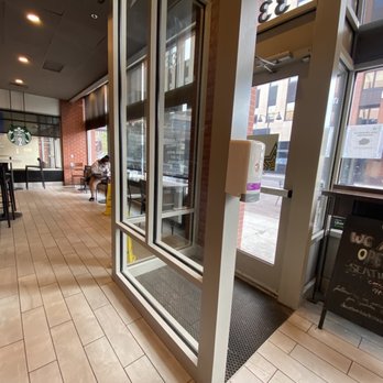 Starbucks - the entrance to a coffee shop - Coffee & Tea Near Me - Duluth, Minnesota