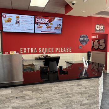 Guthrie’s Chicken - Fast Food Near Me - Memphis, Tennessee