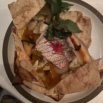 Jeffrey's - Snapper - American Near Me - Austin, Texas