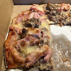 Papa Vito's Pizza - Look at the toppings!