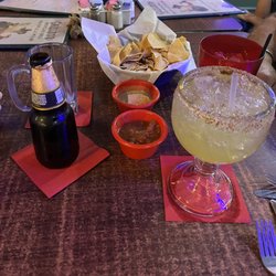 Galileo's Mexican Restaurant - Margarita on the rocks + chips and salsa