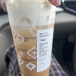 Starbucks - WHOS HAIR IS THIS. IM BLONDEEE