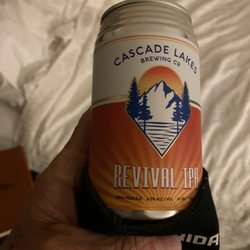 Cascade Lakes Brewing - Body and it's really refreshing and wonderful