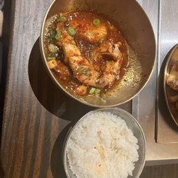 Sticky chicken and white rice Sticky chicken and white rice