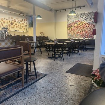 Wise County Biscuits - Seating - Food Stands Near Me - Pittsburgh, Pennsylvania