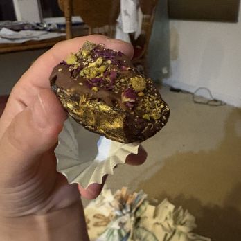 Date Queen Delights - Our favorite... Dubai me!!! Look at how beautiful they are also! - Desserts Near Me Date Queen Delights - Our favorite... Dubai me!!! Look at how beautiful they are also! - Desserts Near Me