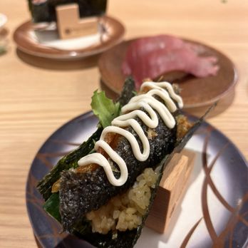 Waka Sakura Sushi Restaurant - Sushi Bars Near Me - Kapolei, Hawaii