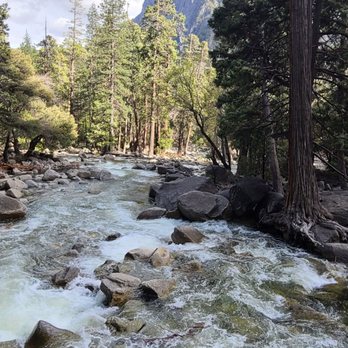 Lower Yosemite Falls - Parks Near Me Lower Yosemite Falls - Parks Near Me