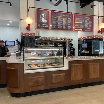 Utopia Bagels - Quiet morning with no crowd waiting for orders - Bagels Near Me - New York, New York