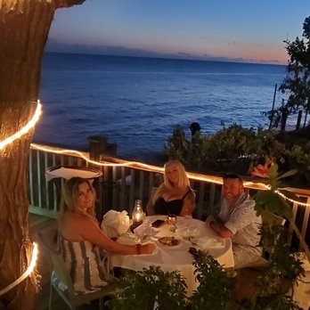 Louie's Backyard - New American Near Me - Key West, Florida