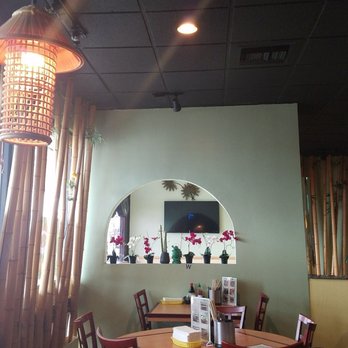 Saigon Bay - Vietnamese Near Me - Tampa, Florida