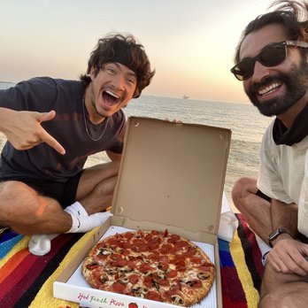 Valentino's Pizza Naples - Large pizza with double pepperoni and mushroom! - Pizza Near Me - Long Beach, California Valentino's Pizza Naples - Large pizza with double pepperoni and mushroom! - Pizza Near Me - Long Beach, California