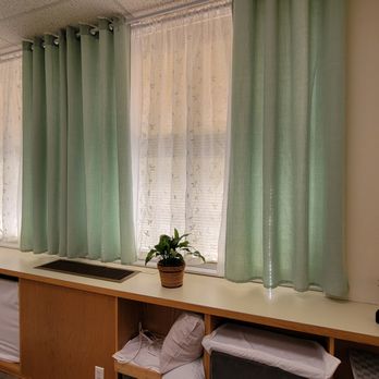 Primrose Massage Therapy - Natural light balanced with curtains for privacy. A soothing massage therapy experience for you. - Massage Near Me - Bellingham, Washington Primrose Massage Therapy - Natural light balanced with curtains for privacy. A soothing massage therapy experience for you. - Massage Near Me - Bellingham, Washington