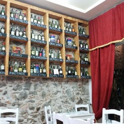 Trattoria da Pulcinella - Dentro del restaurante