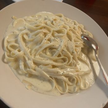 La Bella Italian Grill - Fettuccine Alfredo - Italian Near Me - Garland, Texas La Bella Italian Grill - Fettuccine Alfredo - Italian Near Me - Garland, Texas