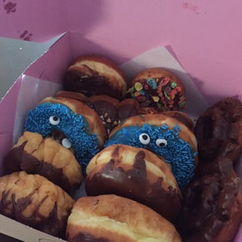 Sweet Dozen - Best donuts on earth - Donuts Near Me - Sacramento, California Sweet Dozen - Best donuts on earth - Donuts Near Me - Sacramento, California