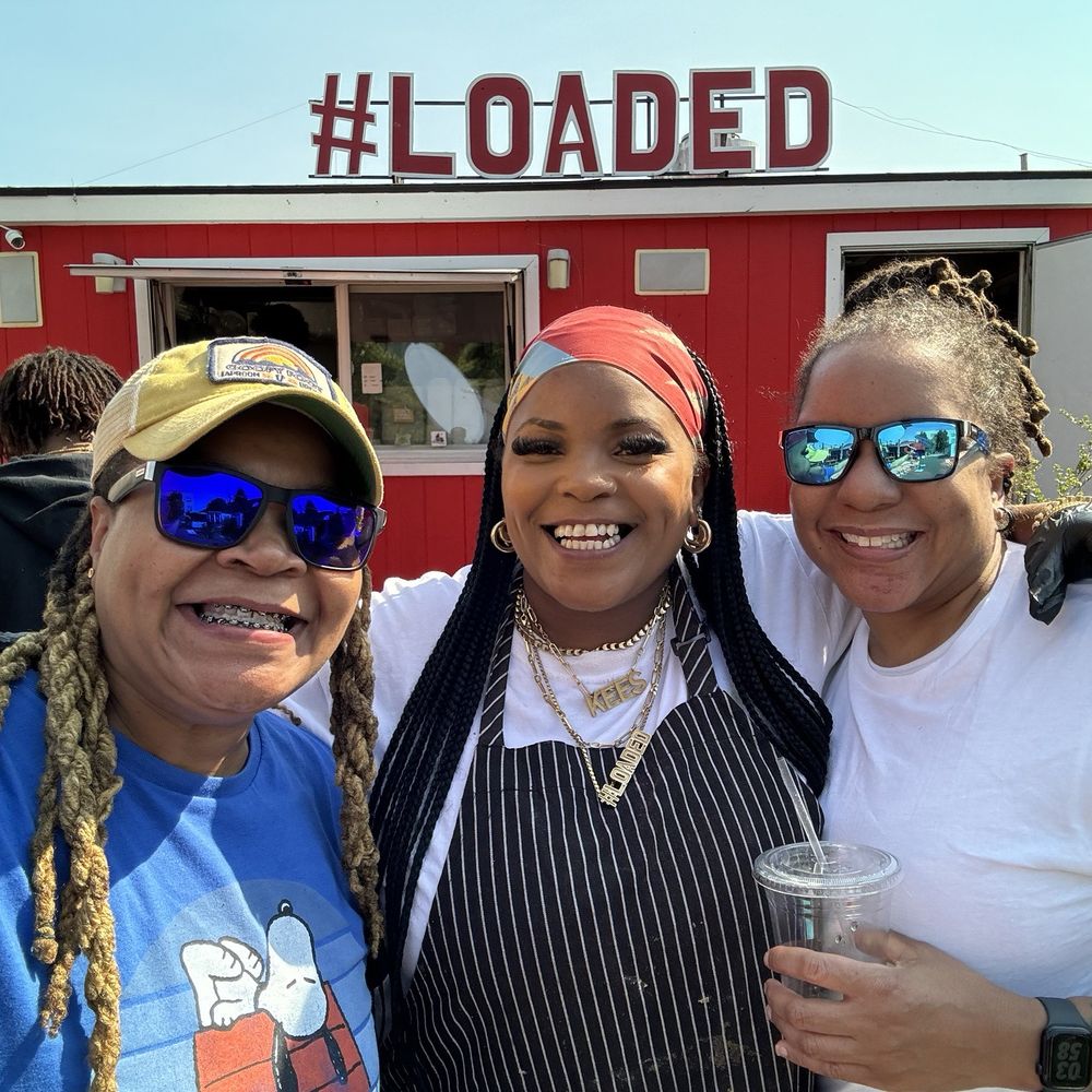 Kee's Loaded Kitchen - My bestie and I, allllll the way from North Carolina, in Oregon!! God, I thank you!! August 2024 - Comfort Food Near Me - Portland, Oregon