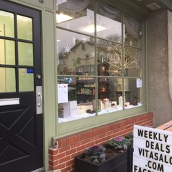 Vita Essential Salon