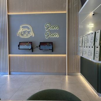 Jam Jam Tea & Moments - Inside - Bubble Tea Near Me - Los Angeles, California Jam Jam Tea & Moments - Inside - Bubble Tea Near Me - Los Angeles, California