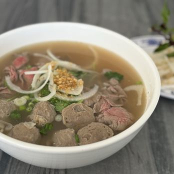 Mitapheap Restaurant - Large beef noodle soup. No tripe, extra meat - Cambodian Near Me - Stockton, California Mitapheap Restaurant - Large beef noodle soup. No tripe, extra meat - Cambodian Near Me - Stockton, California