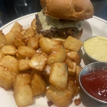 Bread & Butterfly - Burger Américain - Breakfast & Brunch Near Me - Atlanta, Georgia