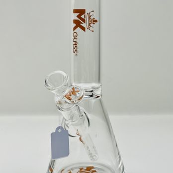 The Pipe King - Upland - MK Glass Amber Beaker at the Pipe King Upland copy - Tobacco Shops Near Me - Upland, California The Pipe King - Upland - MK Glass Amber Beaker at the Pipe King Upland copy - Tobacco Shops Near Me - Upland, California