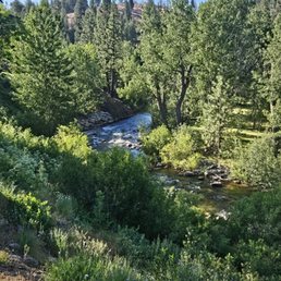 Steps from the lodge, Markleeville Creek, a prominent tributary of the nearby East Fork Carson River. Steps from the lodge, Markleeville Creek, a prominent tributary of the nearby East Fork Carson River.