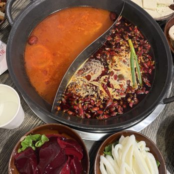 Feng Hotpot - 很好吃啊，推荐鱼肚，猪肝，毛肚，土豆丝 很多 - Hot Pot Near Me - Sunnyvale, California