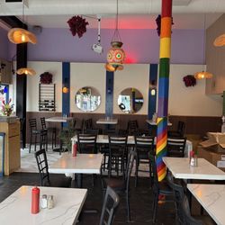 This is the rest of the dining area.
