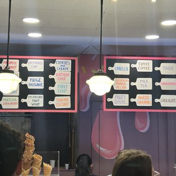 North End Creamery - Flavor selection - Ice Cream & Frozen Yogurt Near Me - Boston, Massachusetts North End Creamery - Flavor selection - Ice Cream & Frozen Yogurt Near Me - Boston, Massachusetts