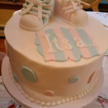 A Piece of Cake - Gender reveal cake - Cupcakes Near Me - Warwick, Rhode Island A Piece of Cake - Gender reveal cake - Cupcakes Near Me - Warwick, Rhode Island