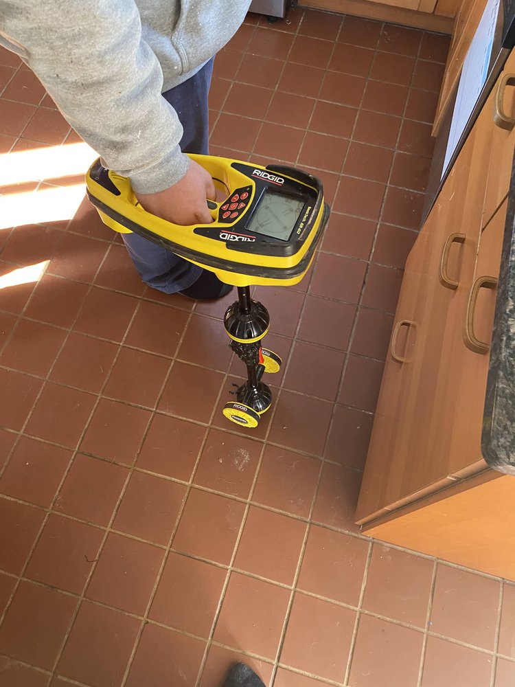 Slide of Hick's Plumbing Services