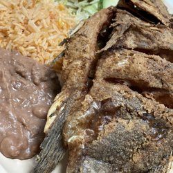 El Trebol Taqueria - Whole tilapia / Mojarra frita