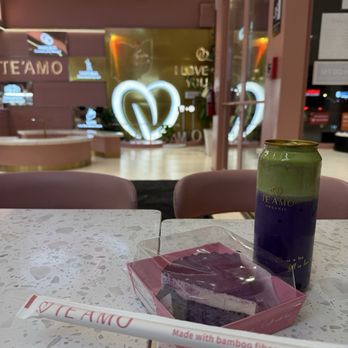 Teamo Boba Bar - Ube Cheesecake Bao - Desserts Near Me - Shaker Heights, Ohio