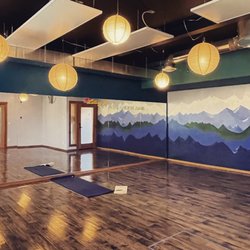 Sweet Santosha Yoga