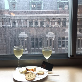 Lex Hotel - Complimentary Wine and Cheese - Hotels Near Me - New York, New York