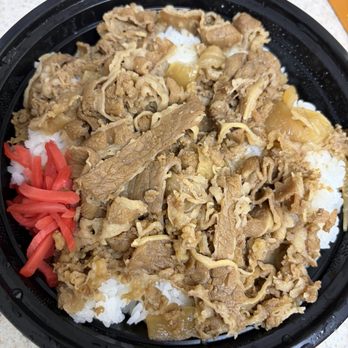 Minatoku Kitchen - Beef Gyudon Bowl - Japanese Near Me - Honolulu, Hawaii Minatoku Kitchen - Beef Gyudon Bowl - Japanese Near Me - Honolulu, Hawaii