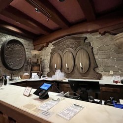 Weinkeller - The bar